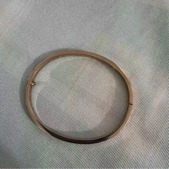 Cartier Love Bracelet (Rose Gold)